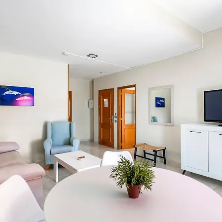 Andrea's Hotell 2*