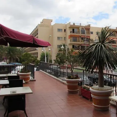 Andrea's 2* Los Cristianos (Tenerife)