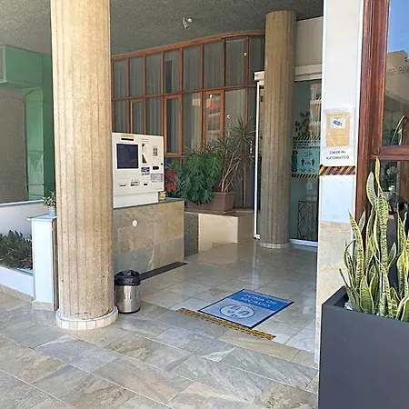 Andrea's 2* Los Cristianos (Tenerife)