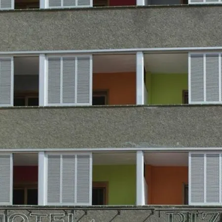 Andrea's 2* Los Cristianos (Tenerife)