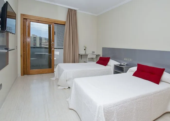 Andrea's 2* Los Cristianos (Tenerife)